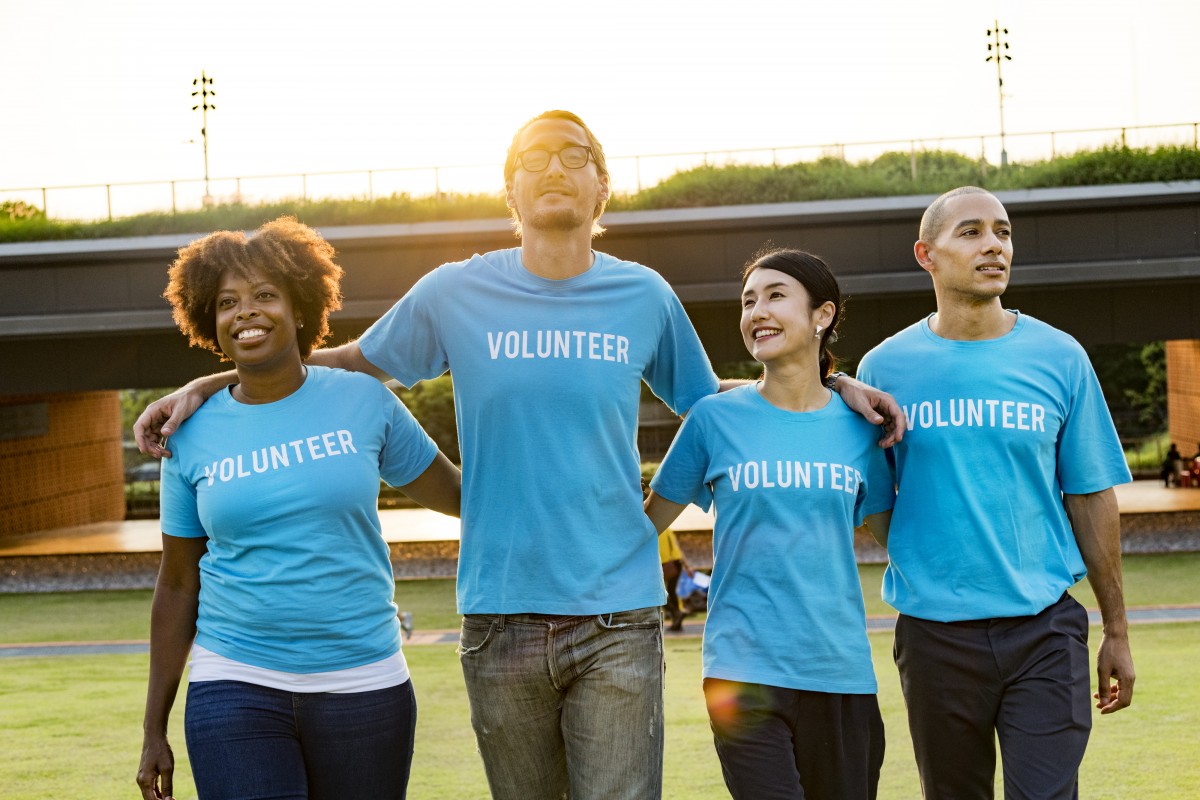 Become a Volunteer Slider 4